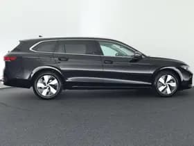 Volkswagen Passat thumbnail 12