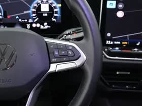 Volkswagen Passat thumbnail 21