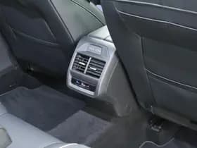 Volkswagen Passat thumbnail 46