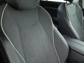 Volkswagen Passat thumbnail 47