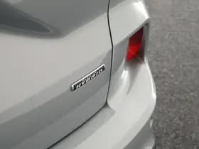 Ford Kuga thumbnail 48