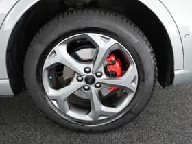 Ford Kuga thumbnail 53