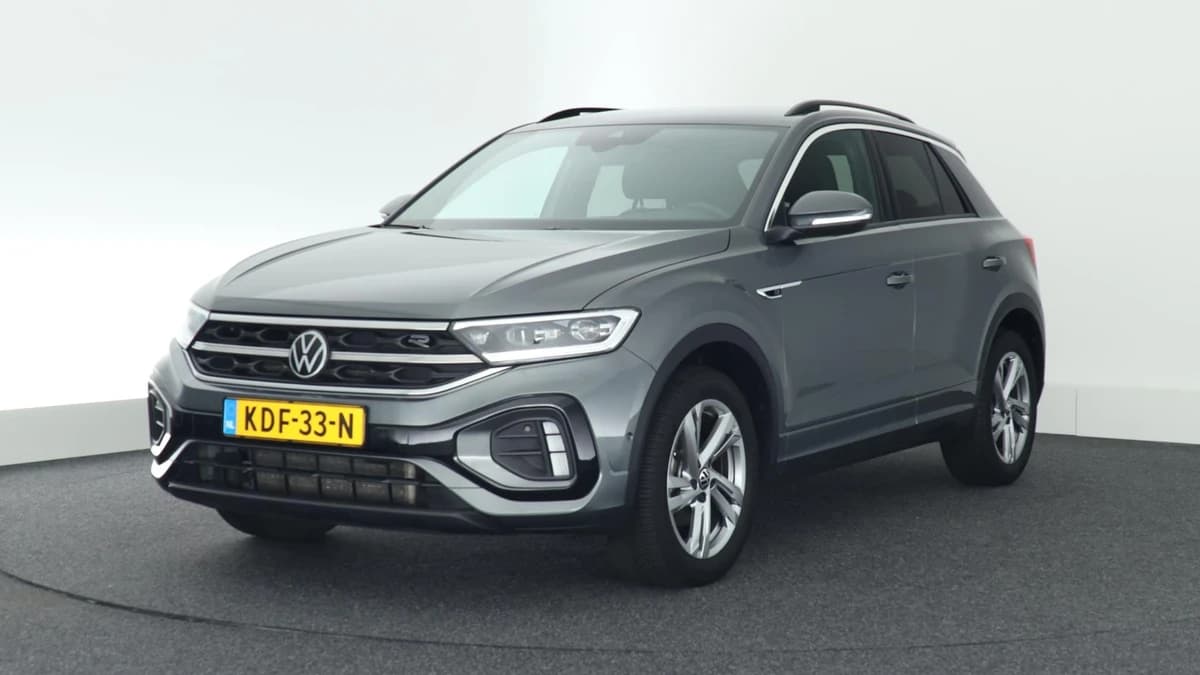 Volkswagen T-Roc 1.5 TSI 150pk DSG 2x R-Line Stoelverwarming App-Connect Led — foto 1