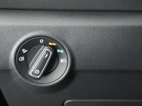 Volkswagen T-Roc 1.5 TSI 150pk DSG 2x R-Line Stoelverwarming App-Connect Led thumbnail 13