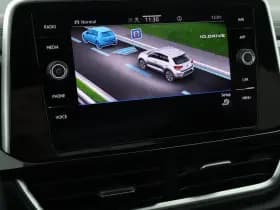 Volkswagen T-Roc 1.5 TSI 150pk DSG 2x R-Line Stoelverwarming App-Connect Led thumbnail 25