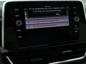 Volkswagen T-Roc 1.5 TSI 150pk DSG 2x R-Line Stoelverwarming App-Connect Led thumbnail 27