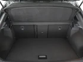 Volkswagen T-Roc 1.5 TSI 150pk DSG 2x R-Line Stoelverwarming App-Connect Led thumbnail 44