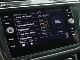 Volkswagen Tiguan 1.5 TSI 150pk DSG ACT 2x R-Line Black Style Trekhaak Camera Keyless Virtual Cockpit Panoramadak Navigatie thumbnail 27