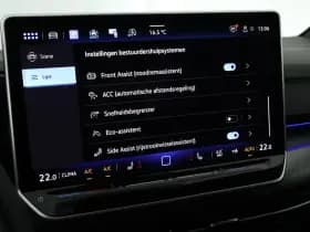 Volkswagen Golf 1.5 eTSI 150pk DSG R-Line Edition Camera Panoramadak Keyless Virtual Cockpit Navigatie thumbnail 30