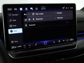 Volkswagen Golf 1.5 eTSI 150pk DSG R-Line Edition Camera Panoramadak Keyless Virtual Cockpit Navigatie thumbnail 33