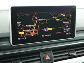 Audi A4 Avant 2.0 TFSI MHEV Sport S line black edition thumbnail 23