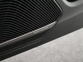 Audi A4 Avant 2.0 TFSI MHEV Sport S line black edition thumbnail 5