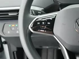 Volkswagen ID.4 thumbnail 16