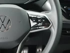 Volkswagen ID.4 thumbnail 18
