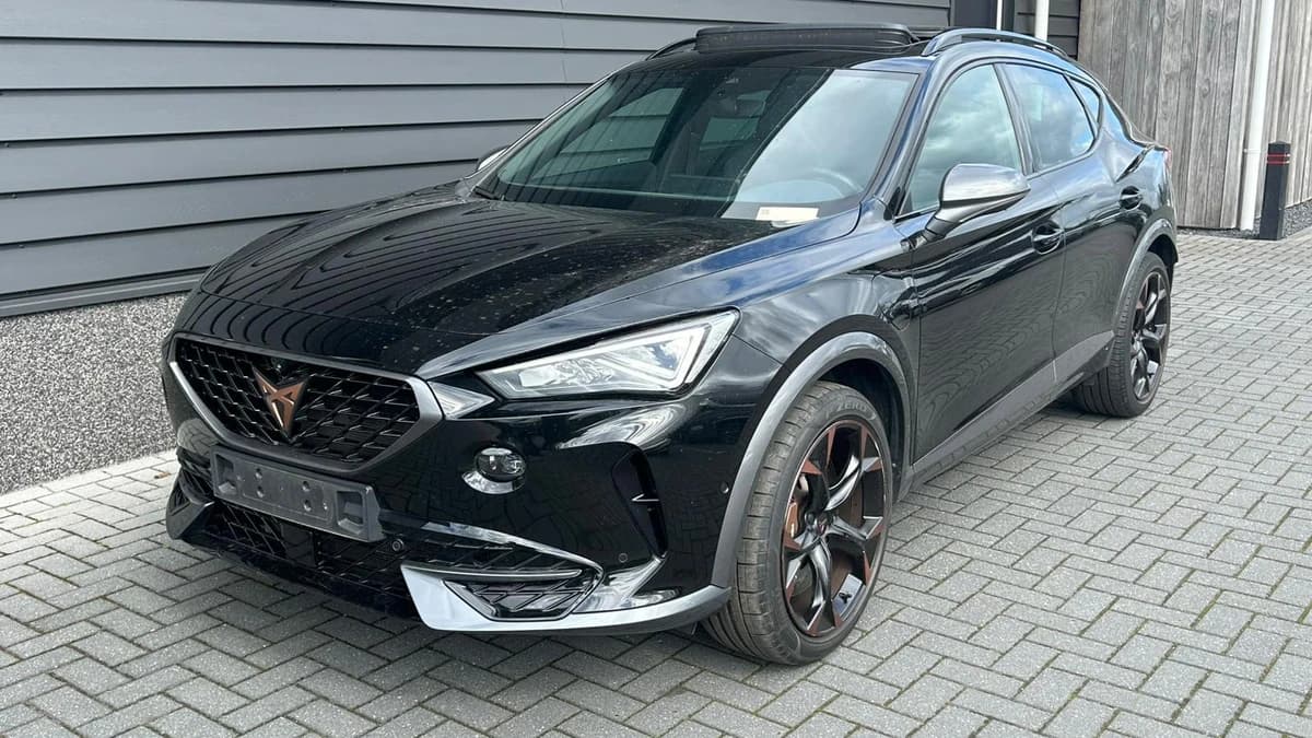 CUPRA Formentor 1.4 e-Hybrid 245pk VZ Performance Panoramadak Navigatie Styoelverwarming — foto 1