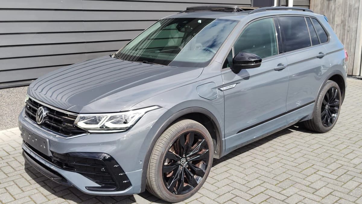 Volkswagen Tiguan 1.4 TSI 245pk eHybrid R-Line Business+ Panoramadak Leder Camera Keyless — foto 1