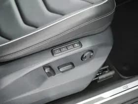 Volkswagen Tiguan thumbnail 9