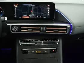 Mercedes-Benz EQC 400 408pk 4MATIC Premium Plus 80 kWh AMG-Line Schuifdak Trekhaak 360Camera Burmester Stoelverw.+Koeling Memory Leder Navigatie thumbnail 17