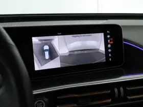 Mercedes-Benz EQC 400 408pk 4MATIC Premium Plus 80 kWh AMG-Line Schuifdak Trekhaak 360Camera Burmester Stoelverw.+Koeling Memory Leder Navigatie thumbnail 5