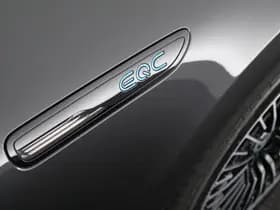 Mercedes-Benz EQC 400 408pk 4MATIC Premium Plus 80 kWh AMG-Line Schuifdak Trekhaak 360Camera Burmester Stoelverw.+Koeling Memory Leder Navigatie thumbnail 49