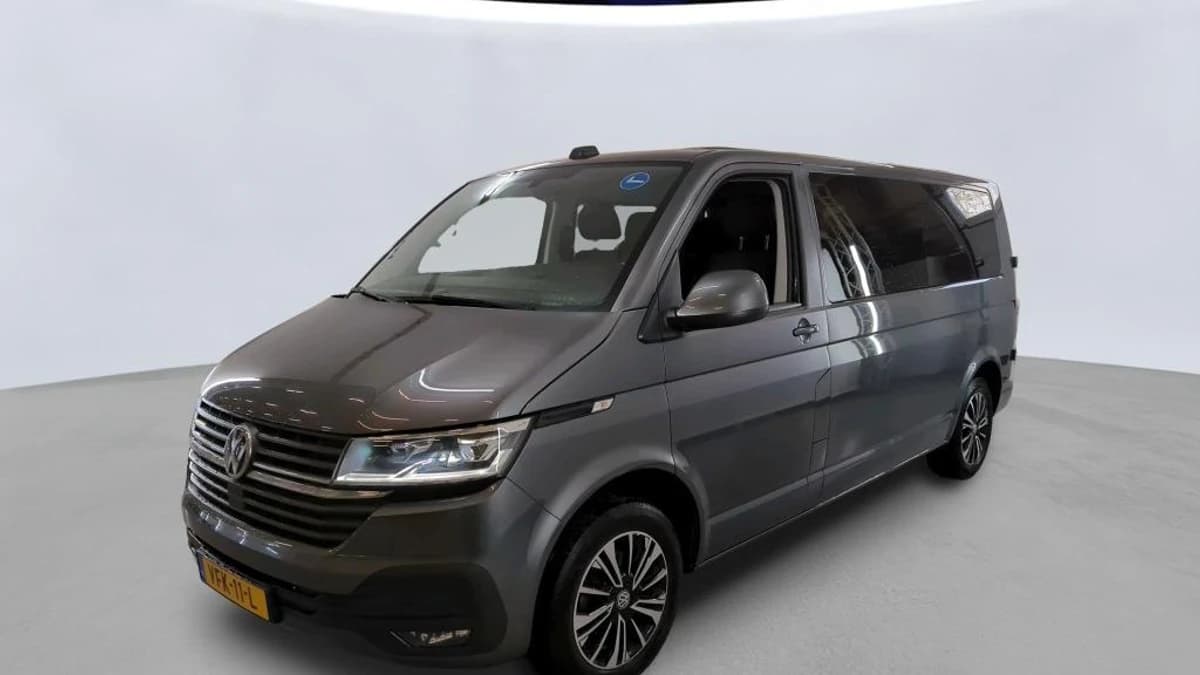 Volkswagen Transporter 2.0 TDI 150pk DSG L2H1 DC Highline Camera Trekhaak LED koplampen — foto 1
