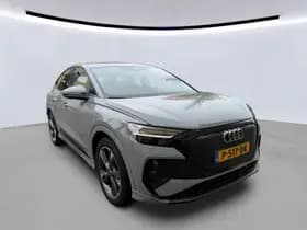 Audi Q4 Sportback e-tron 40 S edition 77 kWh Leder Memory Stoelverwarming Camera thumbnail 2