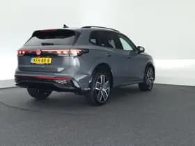 Volkswagen Tiguan 1.5 272pk eHybrid R-Line Business Black Style 360Camera Head-Up Keyless Massage Carplay thumbnail 11