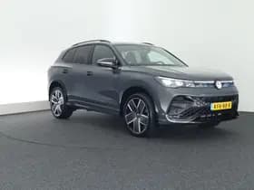 Volkswagen Tiguan 1.5 272pk eHybrid R-Line Business Black Style 360Camera Head-Up Keyless Massage Carplay thumbnail 13