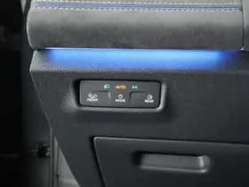 Volkswagen Tiguan 1.5 272pk eHybrid R-Line Business Black Style 360Camera Head-Up Keyless Massage Carplay thumbnail 17