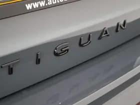 Volkswagen Tiguan 1.5 272pk eHybrid R-Line Business Black Style 360Camera Head-Up Keyless Massage Carplay thumbnail 58