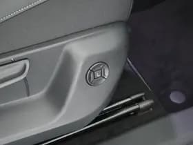 Volkswagen Tiguan 1.5 272pk eHybrid R-Line Business Black Style 360Camera Head-Up Keyless Massage Carplay thumbnail 49