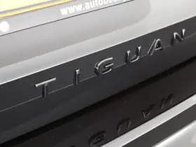 Volkswagen Tiguan 1.5 272pk eHybrid R-Line Business Black Style 360Camera Head-Up Keyless Massage Carplay thumbnail 54