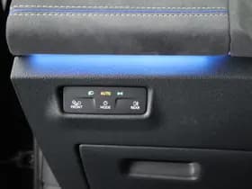 Volkswagen Tiguan 1.5 272pk eHybrid R-Line Business Black Style 360Camera Head-Up Keyless Massage Carplay thumbnail 17