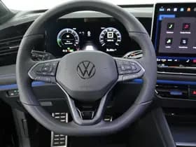 Volkswagen Tiguan 1.5 272pk eHybrid R-Line Business Black Style 360Camera Head-Up Keyless Massage Carplay thumbnail 19