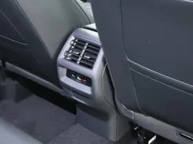 Volkswagen Tiguan 1.5 272pk eHybrid R-Line Business Black Style 360Camera Head-Up Keyless Massage Carplay thumbnail 48