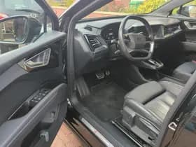 Audi Q4 e-tron 40 Launch edition 204pk S Competition 77 kWh Camera Trekhaak Leder Sonos thumbnail 3