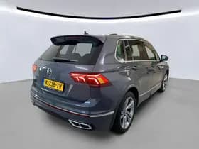 Volkswagen Tiguan 1.5 TSI 150pk DSG R-Line Business+ Trekhaak Panoramadak Keyless Stoelverwarming thumbnail 6
