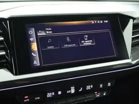 Audi Q4 e-tron thumbnail 30