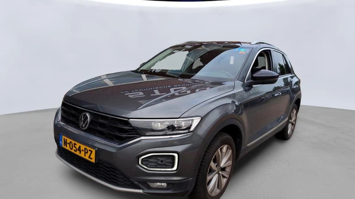Volkswagen T-Roc 1.5 TSI 150pk DSG Sport Camera Trekhaak Stoelverwarming — foto 1
