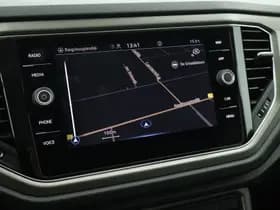Volkswagen T-Roc thumbnail 20
