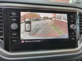 Volkswagen T-Roc 1.5 TSI 150pk DSG Sport Camera Trekhaak Stoelverwarming thumbnail 3