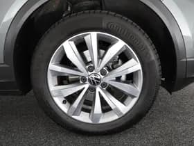 Volkswagen T-Roc thumbnail 44