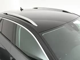 Volkswagen T-Roc thumbnail 6