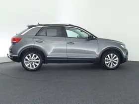 Volkswagen T-Roc thumbnail 10