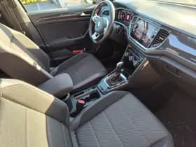 Volkswagen T-Roc 1.5 TSI 150pk DSG Sport Business R Panoramadak Keyless Camera Stoelverwarming thumbnail 2