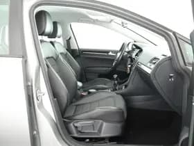 Volkswagen Golf 1.2 TSI 110pk Business Edition Connected Trekhaak Camera Stoelverwarming Navigatie thumbnail 12