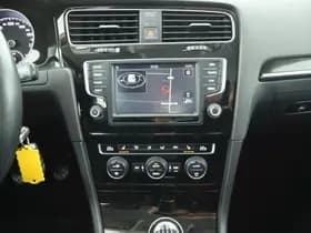 Volkswagen Golf 1.2 TSI 110pk Business Edition Connected Trekhaak Camera Stoelverwarming Navigatie thumbnail 13