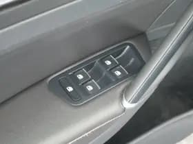 Volkswagen Golf 1.2 TSI 110pk Business Edition Connected Trekhaak Camera Stoelverwarming Navigatie thumbnail 14