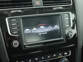 Volkswagen Golf 1.2 TSI 110pk Business Edition Connected Trekhaak Camera Stoelverwarming Navigatie thumbnail 23