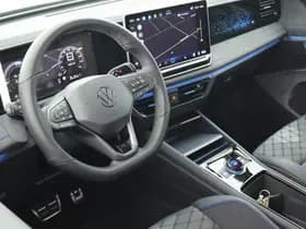 Volkswagen Tiguan 1.5 272pk eHybrid R-Line Edition Black Style Trekhaak 360Camera Keyless Massage Virtual Cockpit Panoramadak Navigatie thumbnail 3